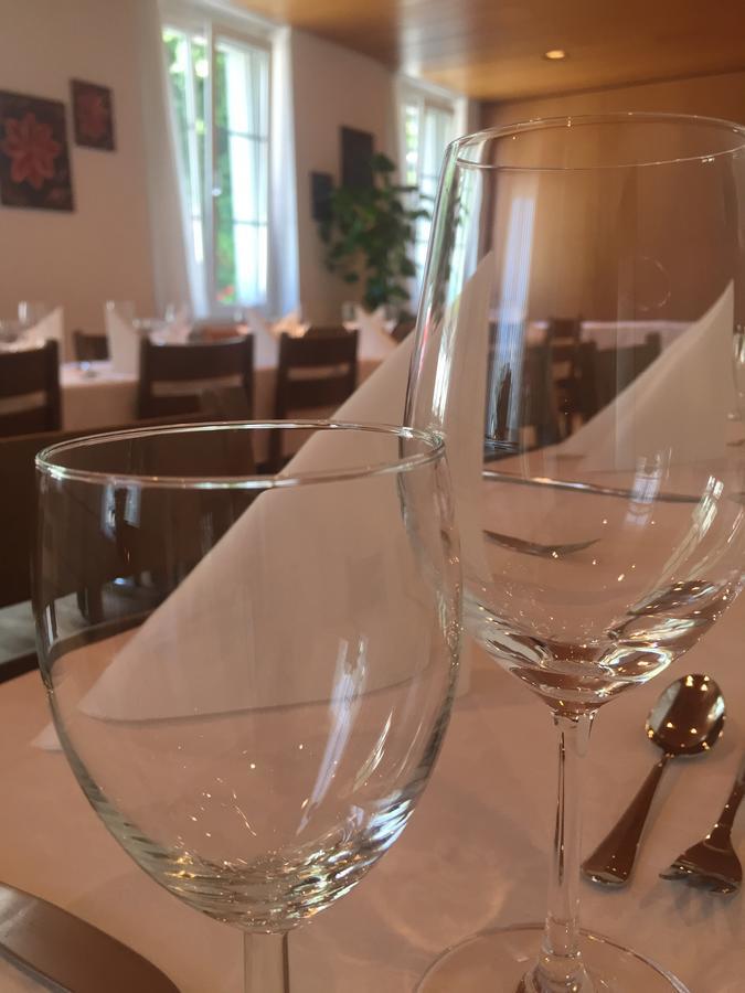 Hotel & Restaurant Stadthof Гларус Екстериор снимка